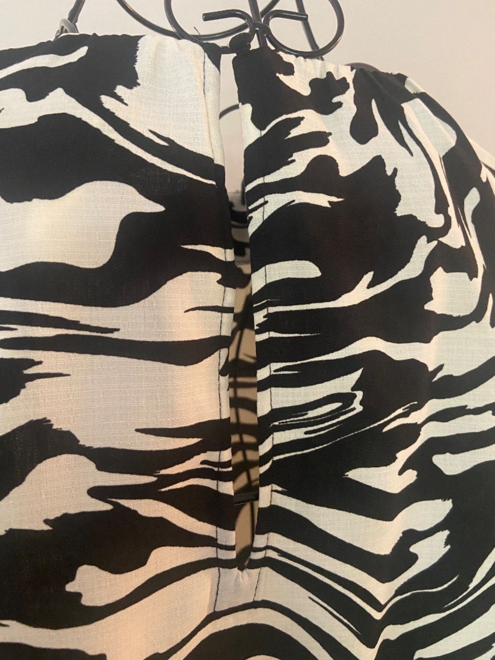 H&M Blouse - Picture 3 of 4